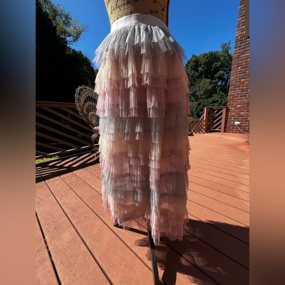 Tiered Tulle Midi Skirt size 10